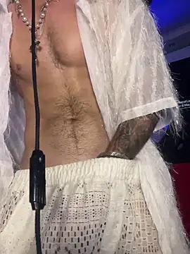 AngelLatinBoyのライブXXXチャット