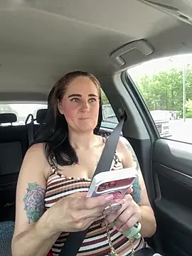 lolabunny9: διαδικτυακό σόου στην κάμερα