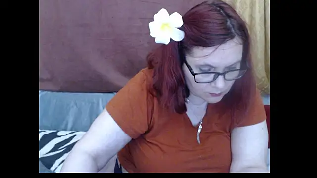 PlayfullMature 现场XXX聊天