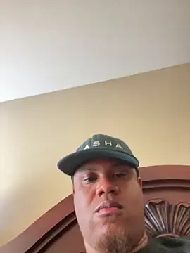 Pokazy przed kamerką – Iced_cloudz