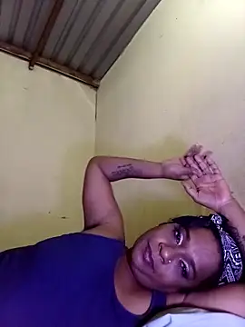 XXX chat uživo modela MiZzCreator