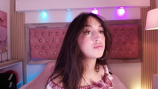 Živý XXX chat Shy_Cherry_