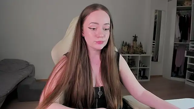 WalkingGirl's Live XXX Chat