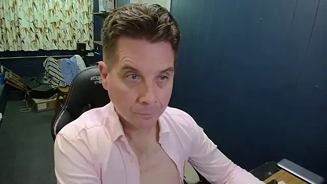 tilobinder Live XXX-Chat