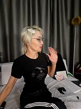 Chat XXX en directo de Milforja