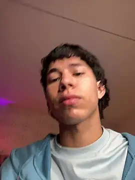 kaelwolf_tay 在線直播表演