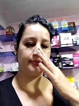 keilymadam লাইভ XXX চ্যাট