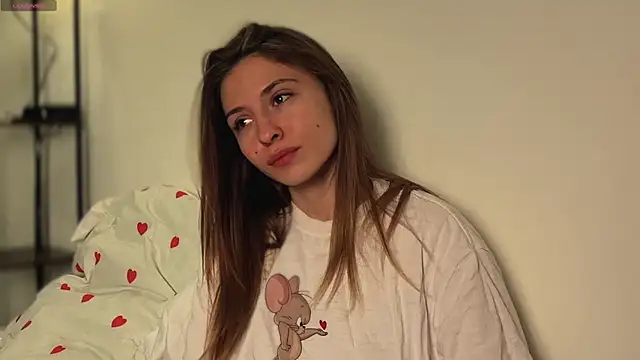 Chatroom XXX en direct de LovelyKatea