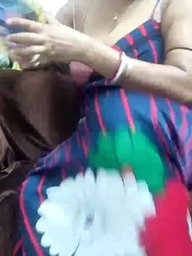 BongQueen9 webcam show