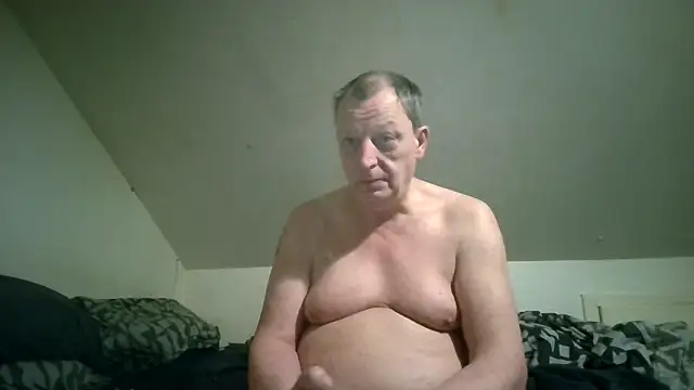 chubbybear2cum's Webcam Show