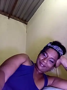 MiZzCreator: онлайн-секс-чат