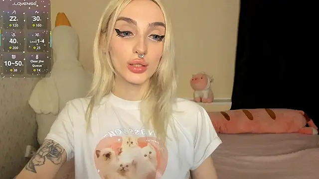 Chat +18 de succubantra ao vivo