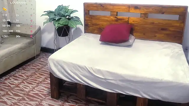 Živý XXX chat Yeseniaa25_