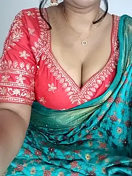 Chatroom XXX en direct de EeshaBhabi