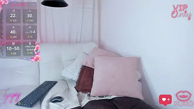 Онлайн чат XXX Lillypinky1