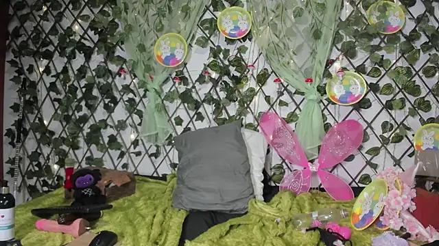 LittlePeach_'s Live XXX Chat