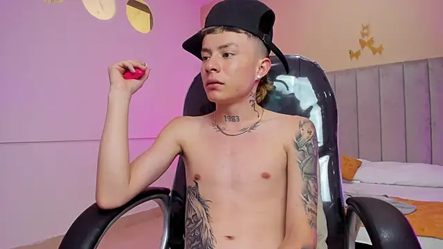 Онлайн чат XXX Nascary_Fox