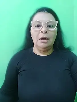 Amarantha25 Adlı Modelin Canlı XXX Sohbeti