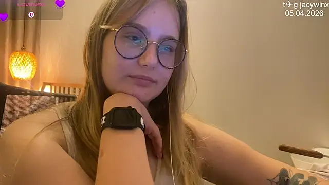 Chat +18 de JacyWinslat ao vivo