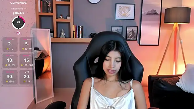 Tiffany_Low's Live XXX Chat