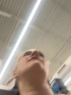 lolabunny9's Webcam Show