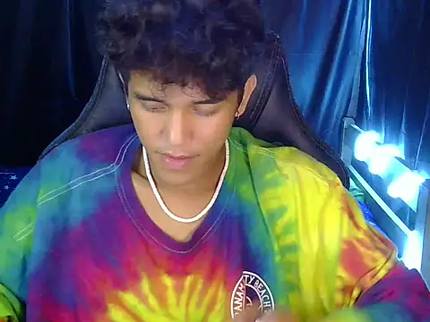 hugekenbigcock Pertunjukan Webcam