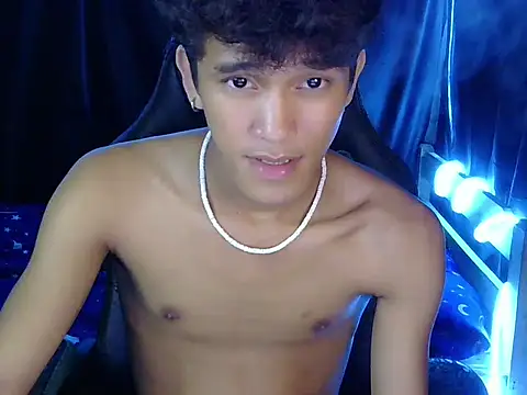 Chat XXX ao vivo de hugekenbigcock