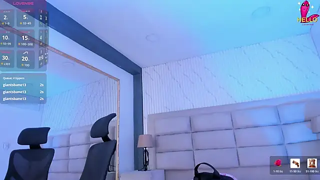 CarolineFyre Chat XXX live