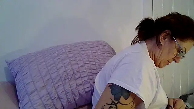 RubyyRosee Live XXX-Chat