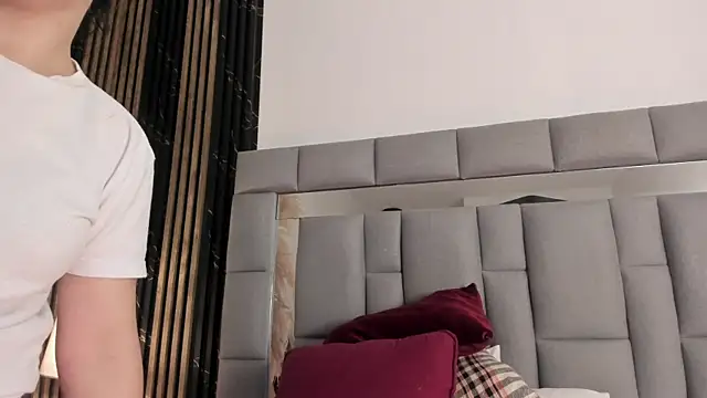 amaia_santini 现场XXX聊天