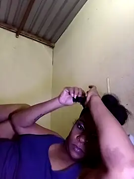 MiZzCreator's Live XXX Chat