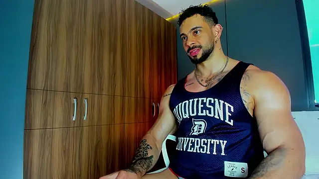 massimo_visconti Pertunjukan Webcam