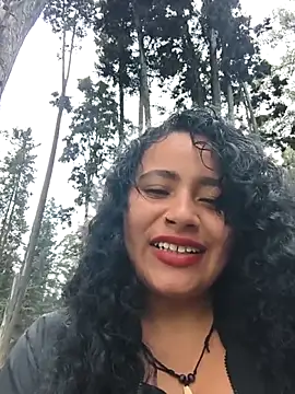 Yaya_watsonのライブXXXチャット