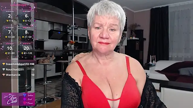 Chat +18 de roxana_brooks ao vivo