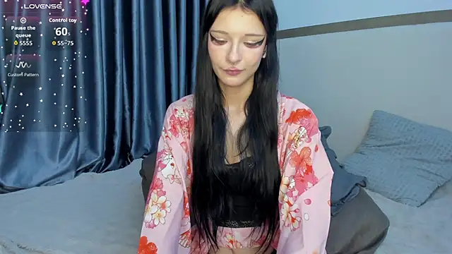 YunaBlossomy – Live XXX-chat