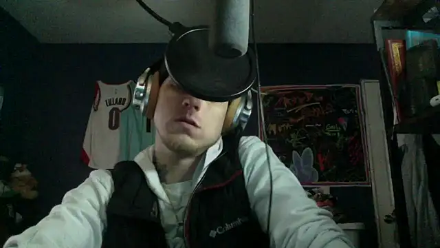 traejddd: απευθείας συνομιλία ΧΧΧ