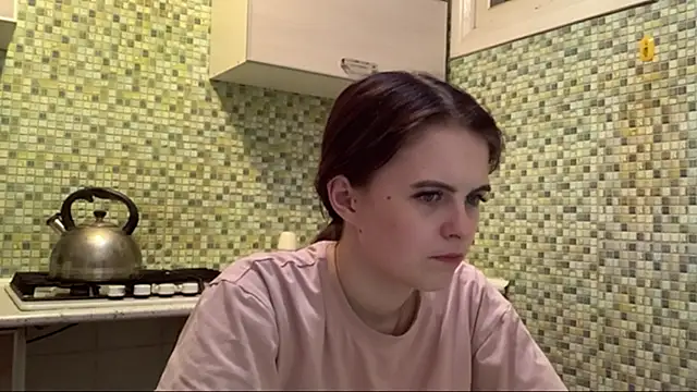 KikiAmino – webcam-show