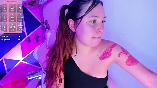 Czat XXX na żywo – little_emma0