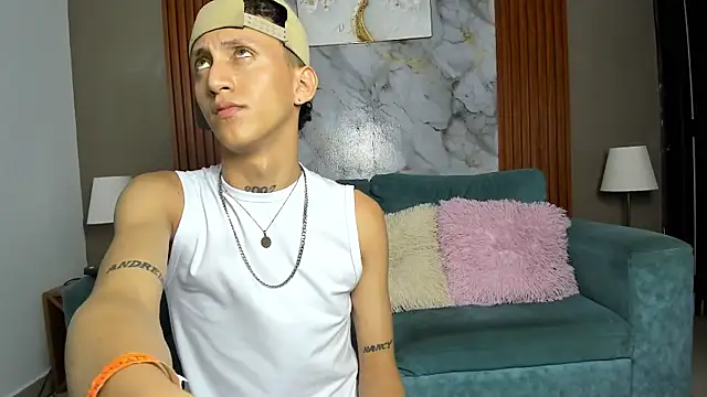 BOYS_PLAYのウェブカメラショー