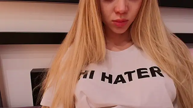 BillionCold live XXX chat