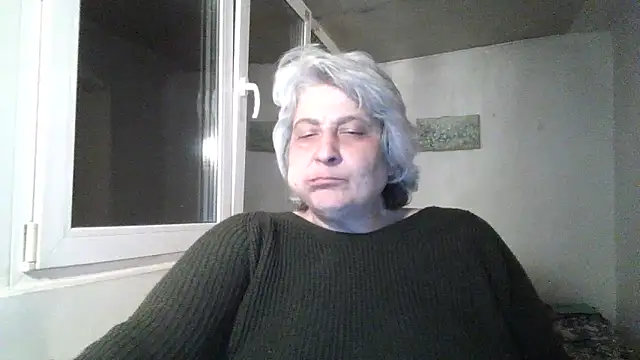 ExquisiteMature's Live XXX Chat