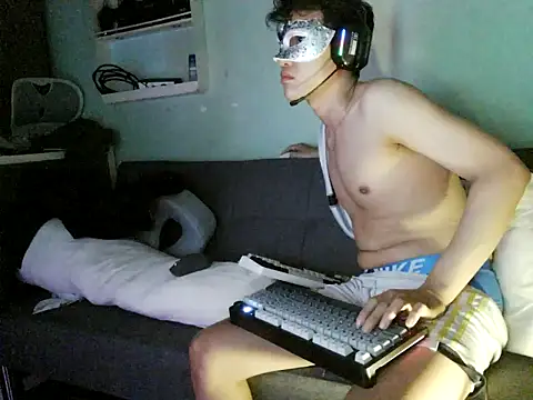 Онлайн чат XXX boyhigh1997