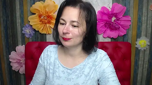 Chatroom XXX en direct de MarieSho