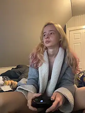 SeccySerena live XXX chat