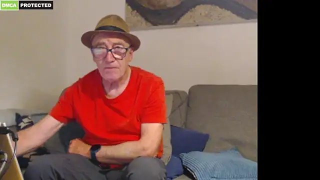 Show modela bluedae1 na web-kameri