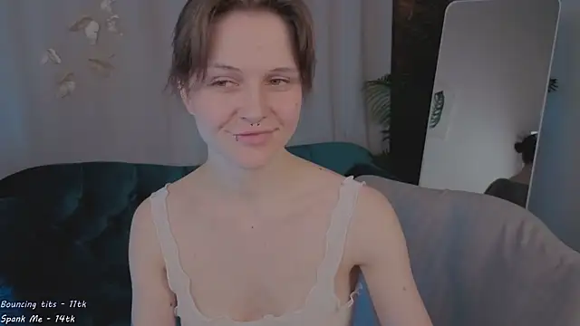 Shy_Vivi live XXX chat