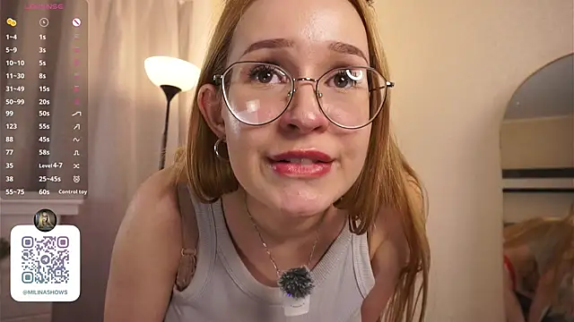 BeckiHoffer's Live XXX Chat