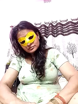 Gullapi 现场XXX聊天