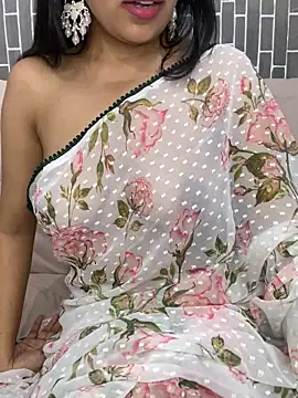 escape_with_me Chat XXX in diretta