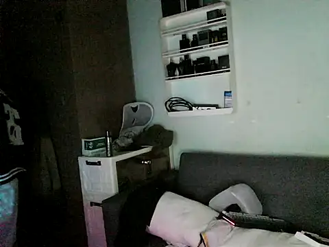 boyhigh1997: онлайн-секс-чат